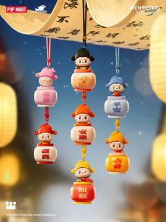 新品|看LABUBU如何玩转古代夜市!
LABUBU国风首