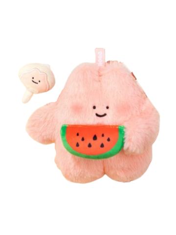 用冰镇西瓜对抗炎热
