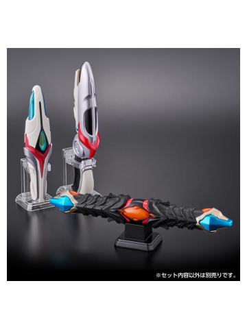 万代 黑暗进化者 UR